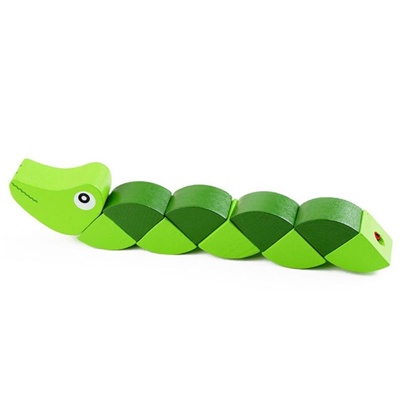 Crocodile vert en bois à torsader dans tous les sens avec une tige centrale entre les différentes partis du crocodile
