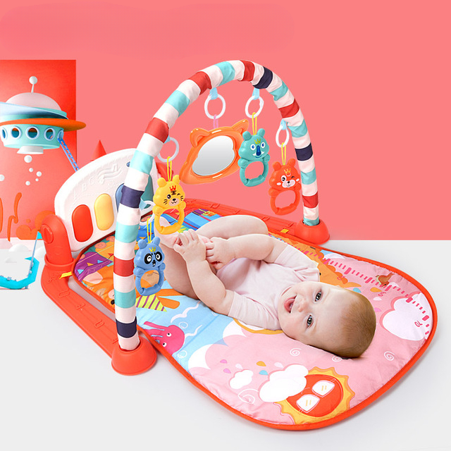 Le tapis d'éveil avec piano crée un terrain de jeu sensoriel pour les  petits bébés. Les bébés sont entourés de jouets visuellement stimulants  qui, By 2T - Bambinerie en ligne