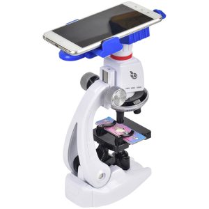 Microscope de laboratoire à LED pour enfant, de couleur blanche avec un support de téléphone bleu et un téléphone dedans sur le dessus